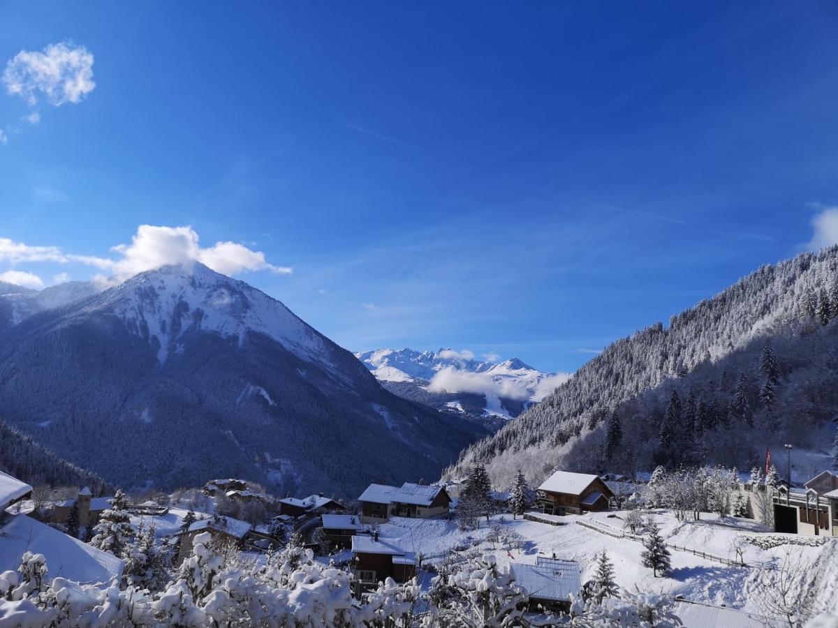 Hotel Ancolie - Champagny En Vanoise La Plagne Exterior photo